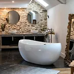 Au Fil De L'eau B&B Le Vast