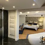 Au Fil De L'eau B&B
