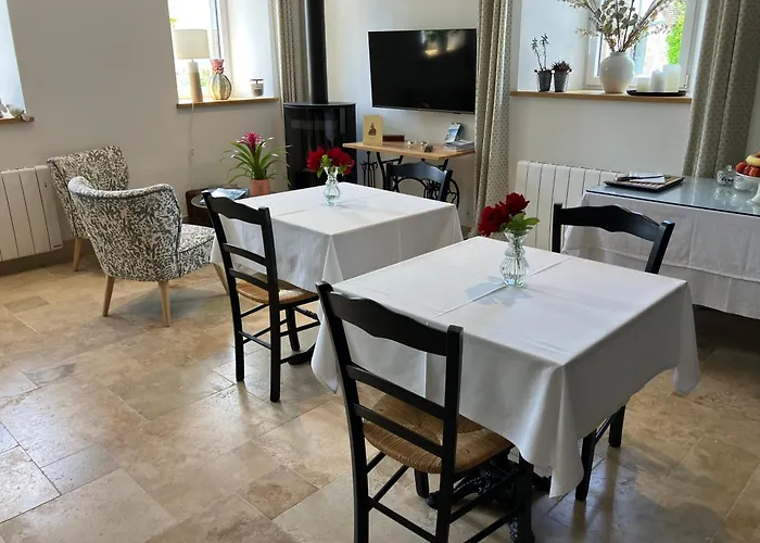 Au Fil De L'eau ベッド・アンド・ブレックファスト 4*